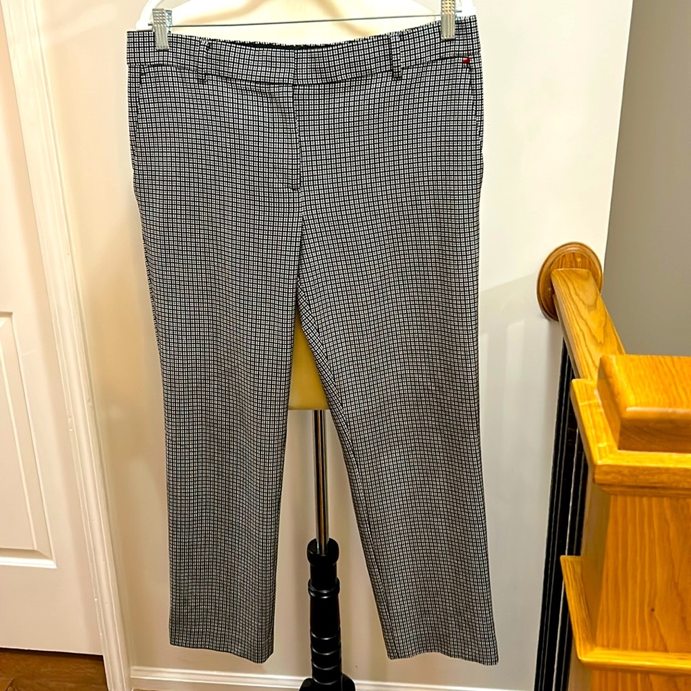 Ann Taylor geometric print slacks size 10
